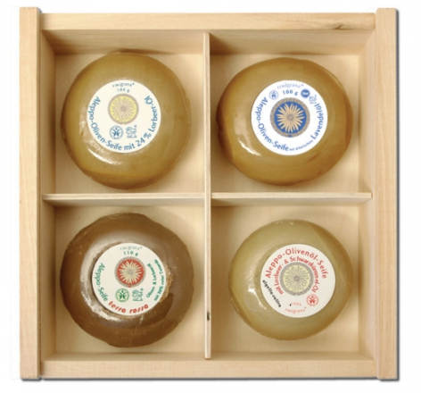 Aleppo Soap set wooden box