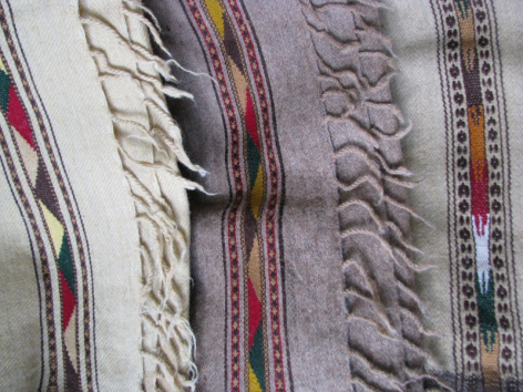 Gundara - Patou - Plaid Afghan - Couverture légère
