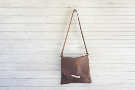 flop cross body bag