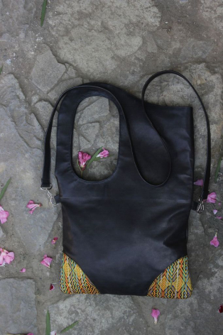 Eden Gelan - leather bag producer - Ethiopia - genuine leather from Addis